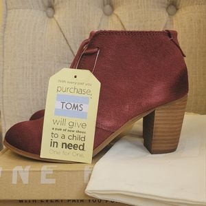 Tom's Lunata Ankle Boots